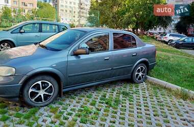 Седан Opel Astra 2008 в Тернополе