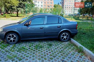 Седан Opel Astra 2008 в Тернополе