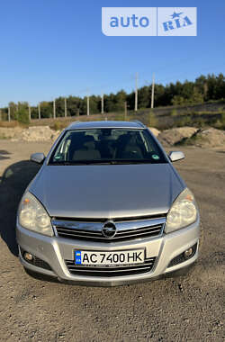 Універсал Opel Astra 2008 в Володимир-Волинському
