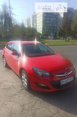 Универсал Opel Astra 2016 в Полтаве