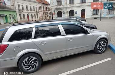 Универсал Opel Astra 2006 в 