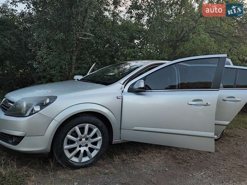 Хетчбек Opel Astra 2005 в Вінниці