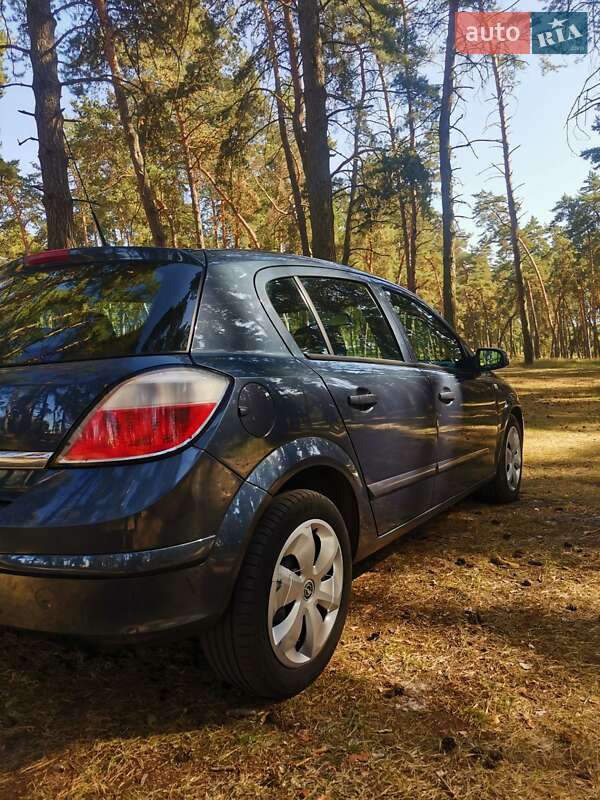 Хэтчбек Opel Astra 2006 в Сумах фото 8 Хэтчбек Opel Astra 2006 в Сумах