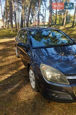 Хэтчбек Opel Astra 2006 в 