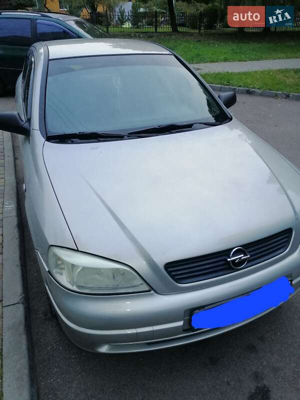 Opel Astra 2006