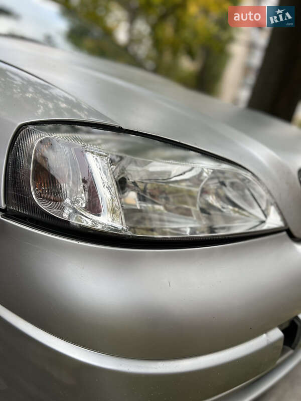 Универсал Opel Astra 2004 в Киеве