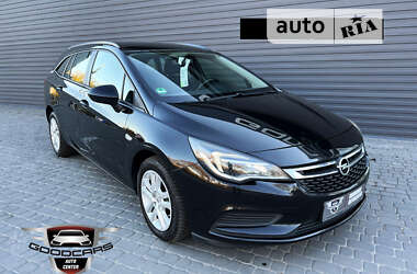 Універсал Opel Astra 2017 в Кам'янському