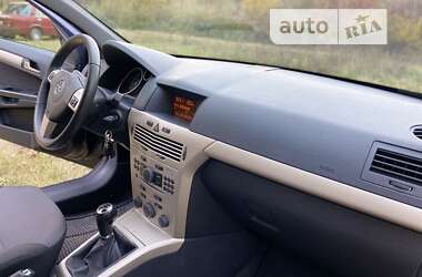 Универсал Opel Astra 2008 в Кропивницком