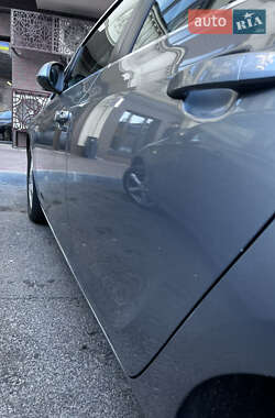 Хэтчбек Opel Astra 2011 в 