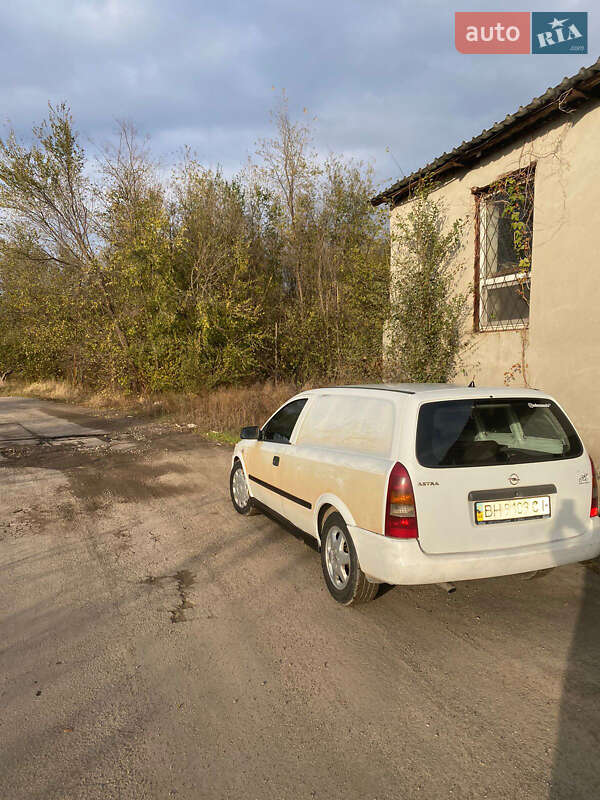 Универсал Opel Astra 2003 в Одессе