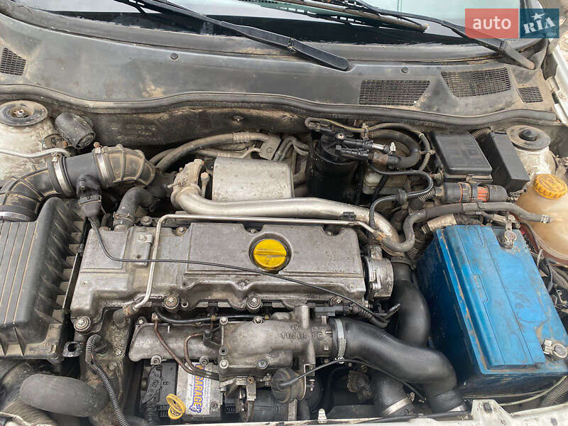 Универсал Opel Astra 2003 в Одессе