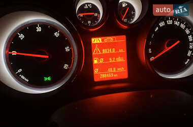 Универсал Opel Astra 2013 в 