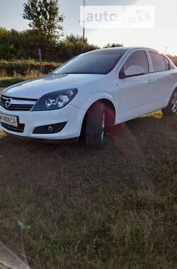 Opel Astra 2013