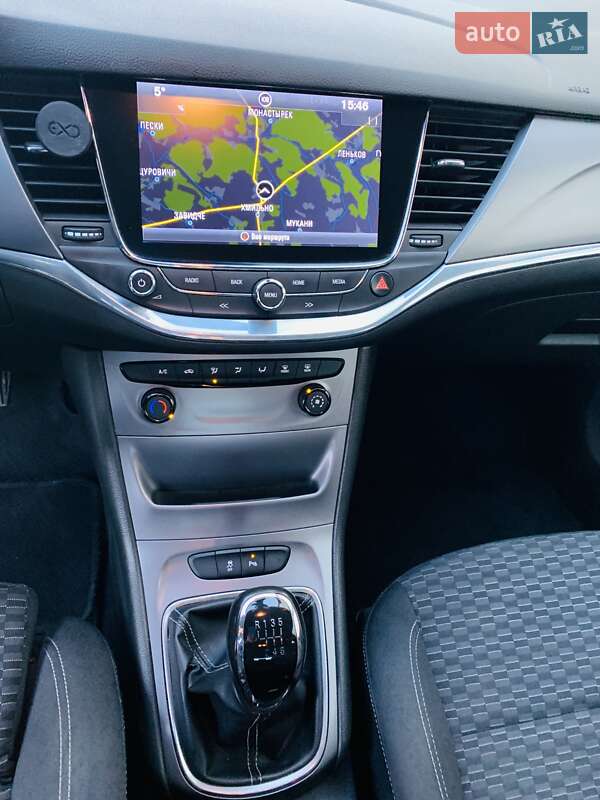 Универсал Opel Astra 2016 в Лопатине