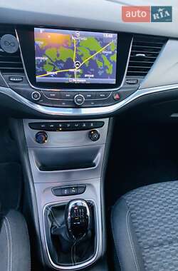 Универсал Opel Astra 2016 в 