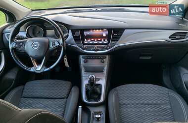 Универсал Opel Astra 2016 в 