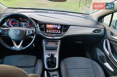 Универсал Opel Astra 2016 в 