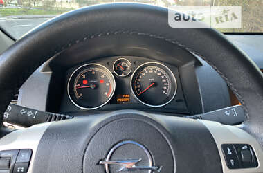 Универсал Opel Astra 2008 в 