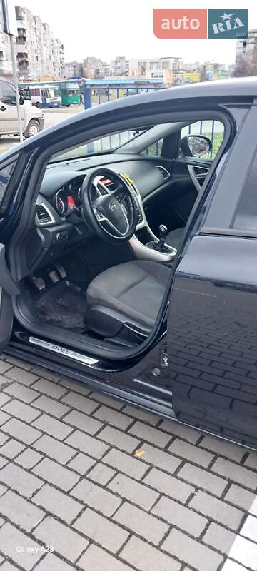 Хетчбек Opel Astra 2010 в Шептицькому фото 13 Хетчбек Opel Astra 2010 в Шептицькому