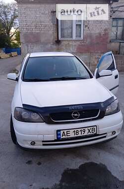 Седан Opel Astra 2001 в Петровому