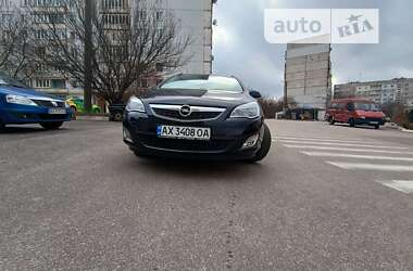 Универсал Opel Astra 2011 в Харькове