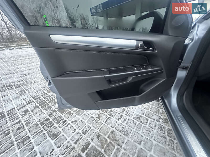 Хэтчбек Opel Astra 2009 в Тульчине фото 19 Хэтчбек Opel Astra 2009 в Тульчине
