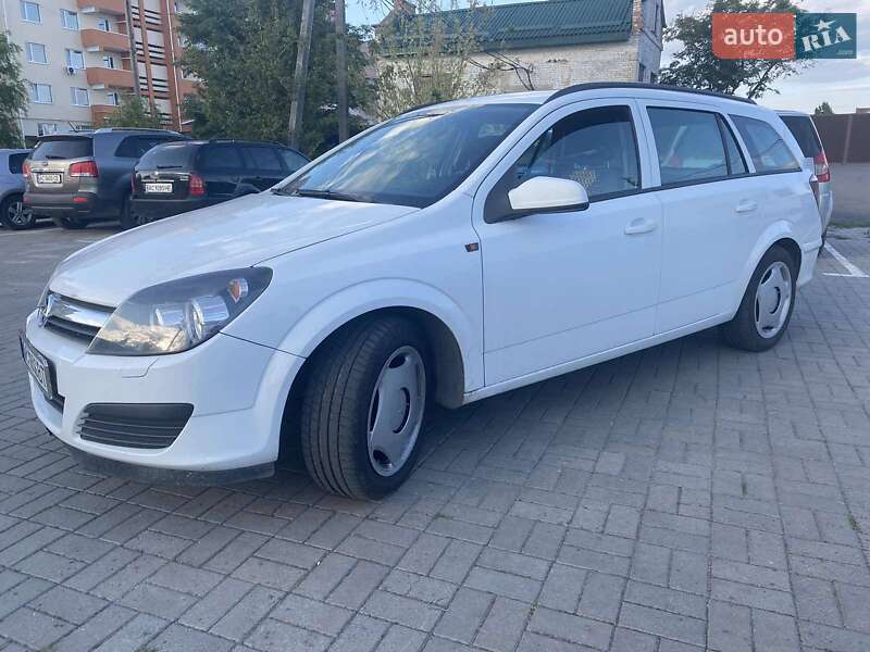 Универсал Opel Astra 2005 в Ковеле