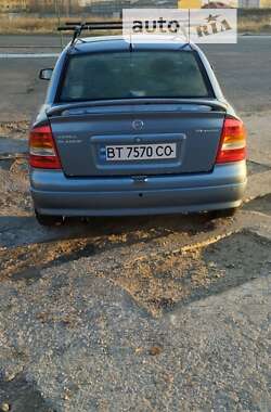 Седан Opel Astra 2008 в Белгороде-Днестровском