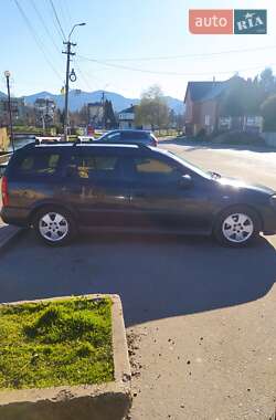 Универсал Opel Astra 2001 в 
