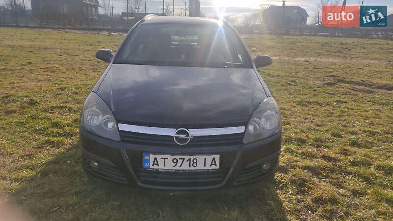 Универсал Opel Astra 2006 в Рогатине