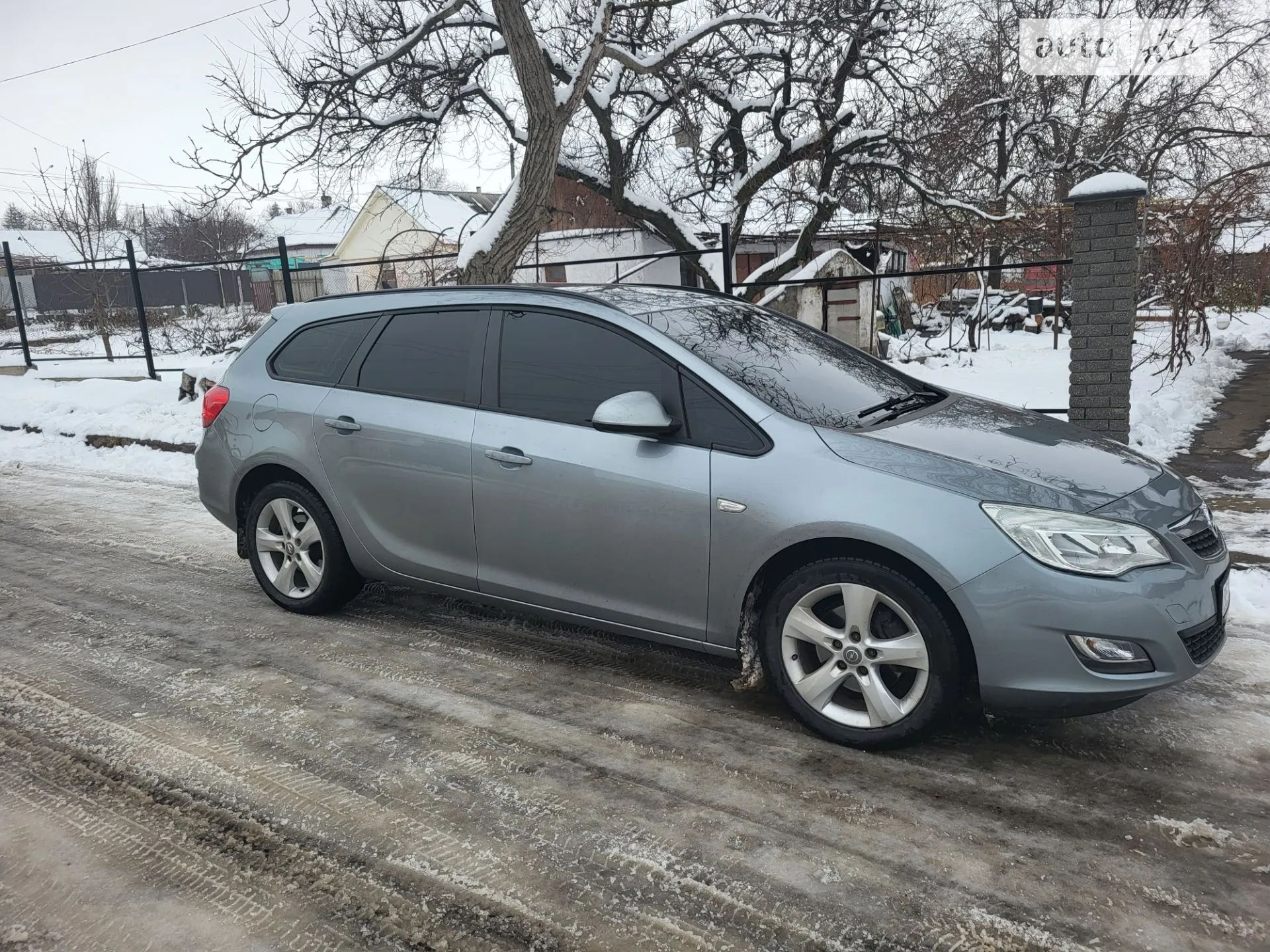 2010 Opel Astra - мініатюра 4