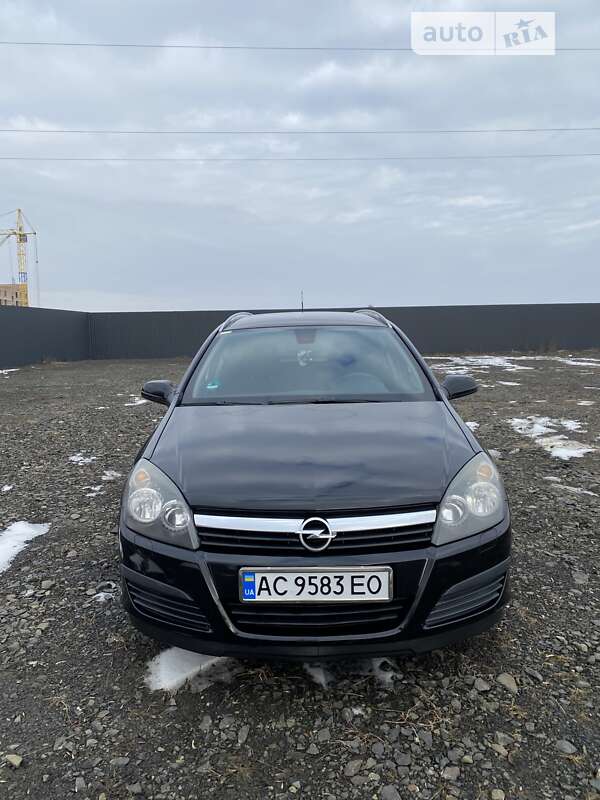 Универсал Opel Astra 2005 в Луцке