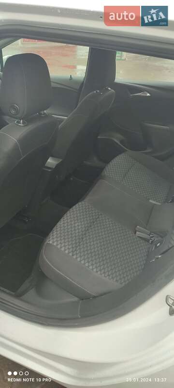 Универсал Opel Astra 2019 в Калуше фото 16 Универсал Opel Astra 2019 в Калуше