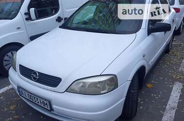 Седан Opel Astra 2000 в Києві
