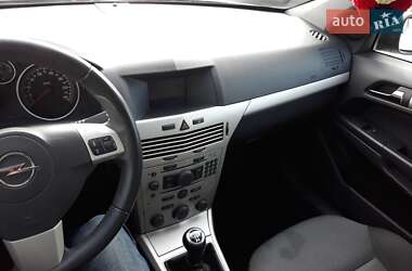 Универсал Opel Astra 2007 в Белой Церкви