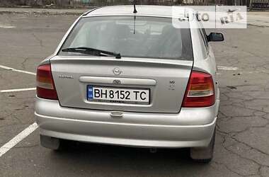 Хэтчбек Opel Astra 2001 в Одессе