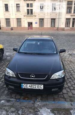 Седан Opel Astra 2002 в Чернівцях