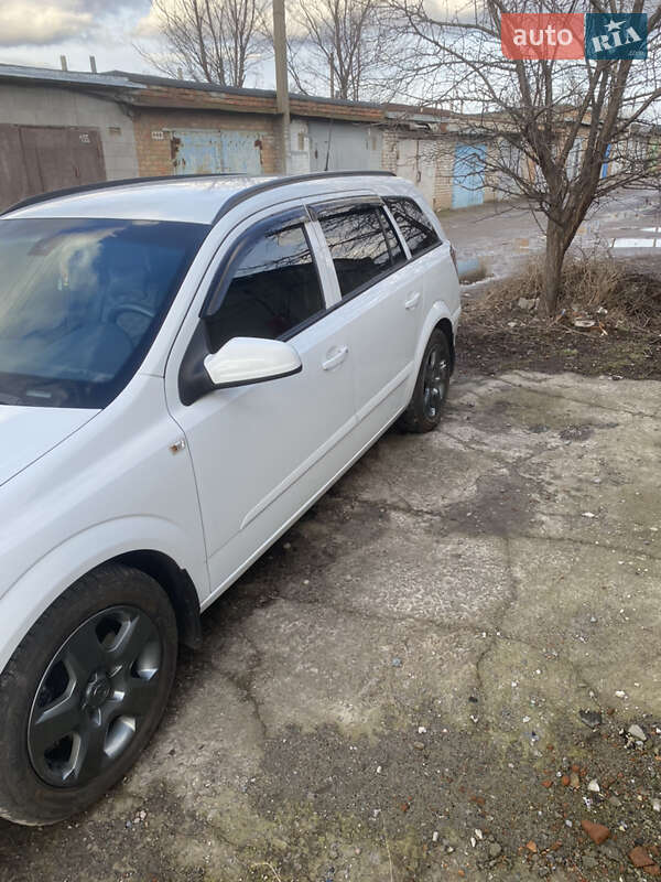 Універсал Opel Astra 2007 в Білій Церкві