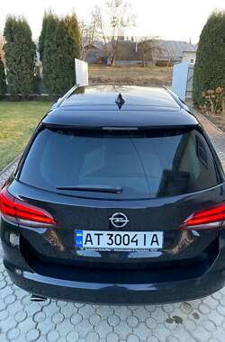 Універсал Opel Astra 2016 в Косові