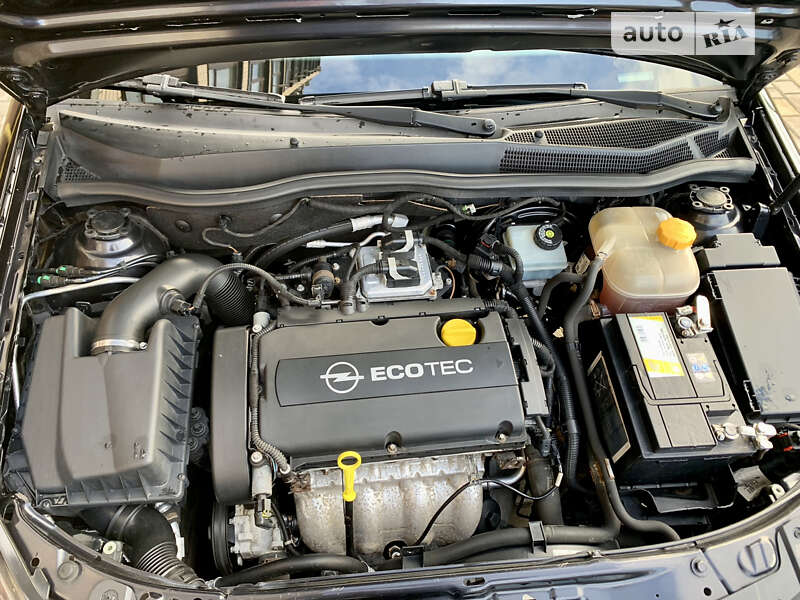 Універсал Opel Astra 2008 в Вінниці