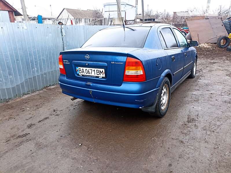 Седан Opel Astra 2007 в Голованевске