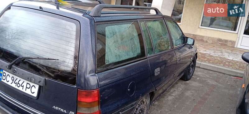 Універсал Opel Astra 1994 в Львові