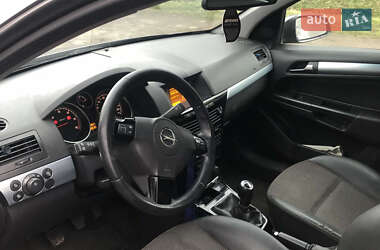 Универсал Opel Astra 2009 в 
