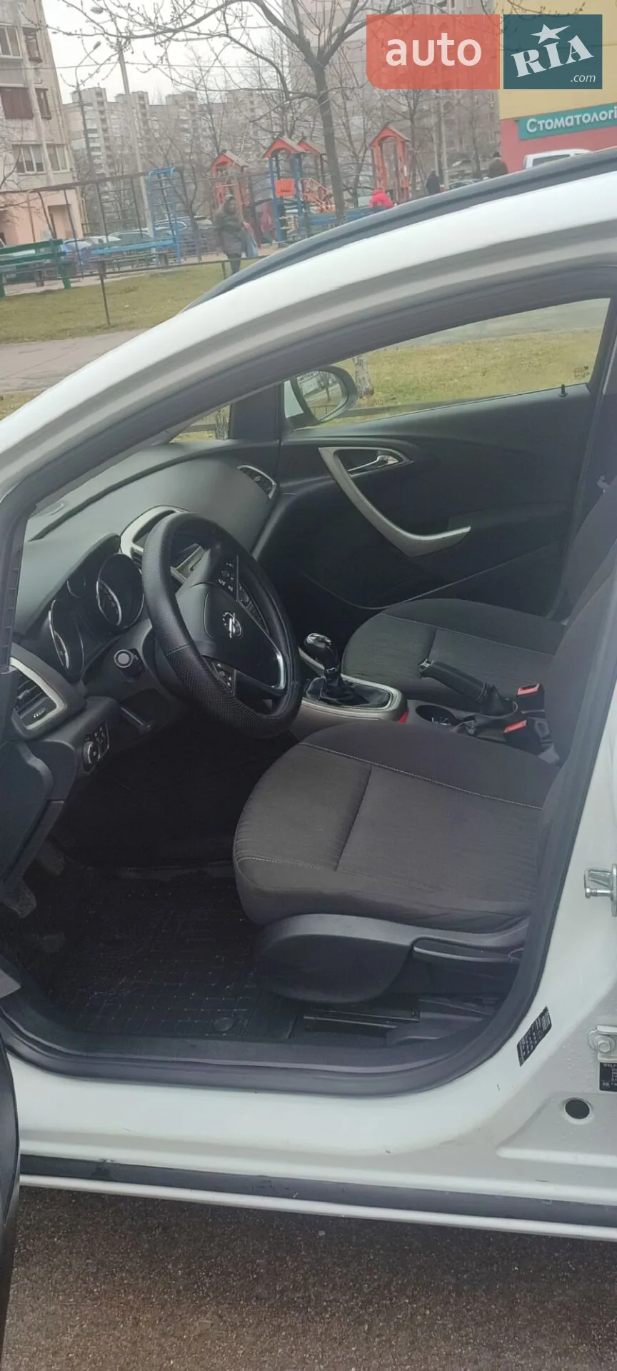 2012 Opel Astra - мініатюра 8