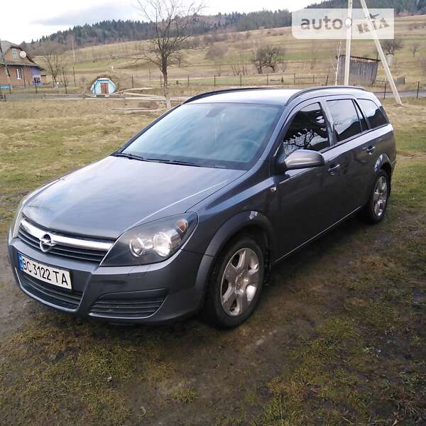 Універсал Opel Astra 2006 в Турці