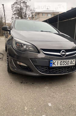 Opel Astra 2014