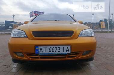 Купе Opel Astra 2002 в Івано-Франківську