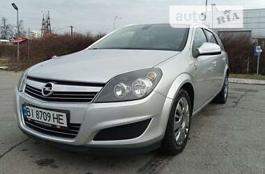 Opel Astra 2010