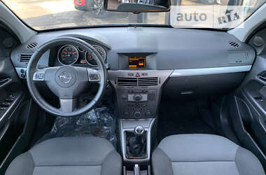 Универсал Opel Astra 2006 в Харькове