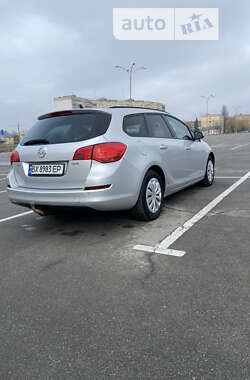 Універсал Opel Astra 2011 в Кам'янець-Подільському